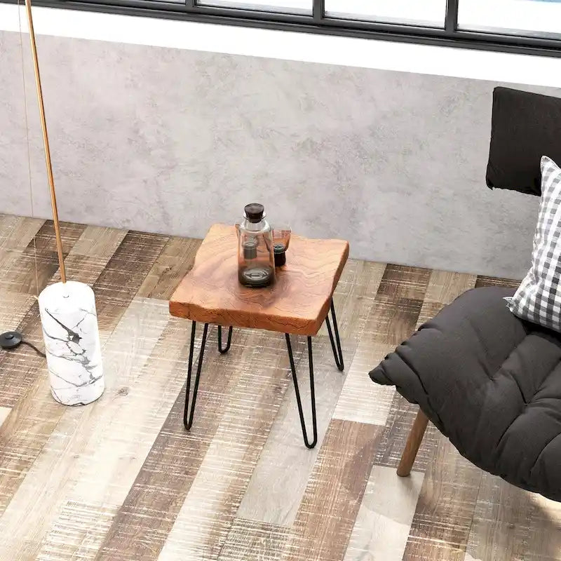 Koncový stolek z recyklovaného teakového dřeva