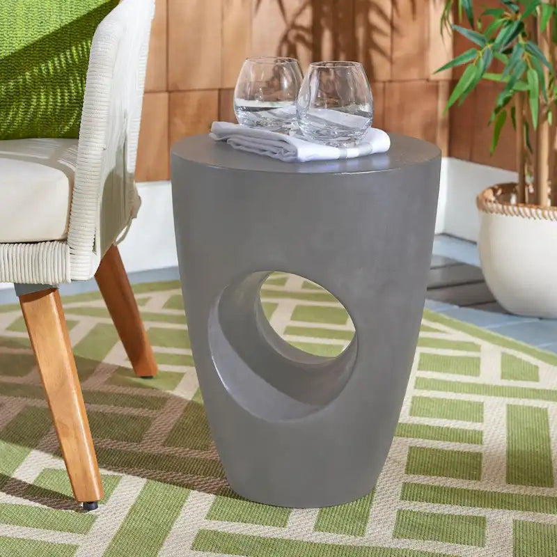 Betonový akcentní stolek pro interiér/exteriér – 35,5 cm Š x 35,5 cm H x 45,7 cm V