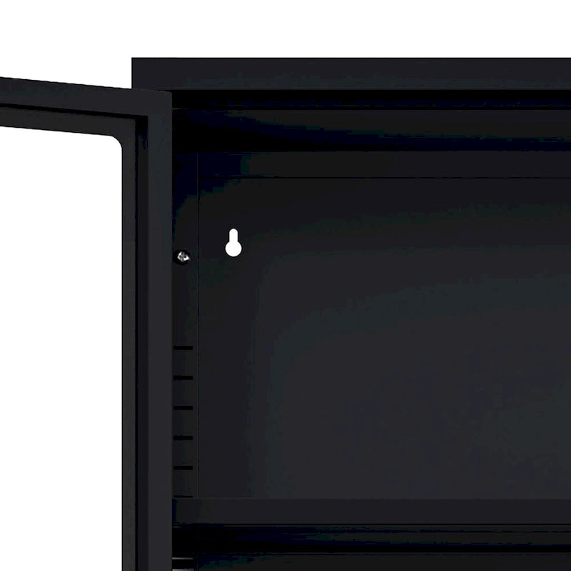 Moderní minimalistická třístranná vitrína z tvrzeného skla se čtyřmi dvířky
